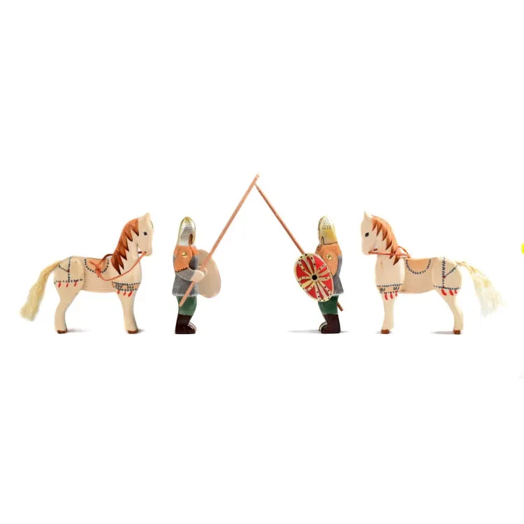 Bumbu Toys | Dacian Knight with Spear, Shield & Dragon Banner