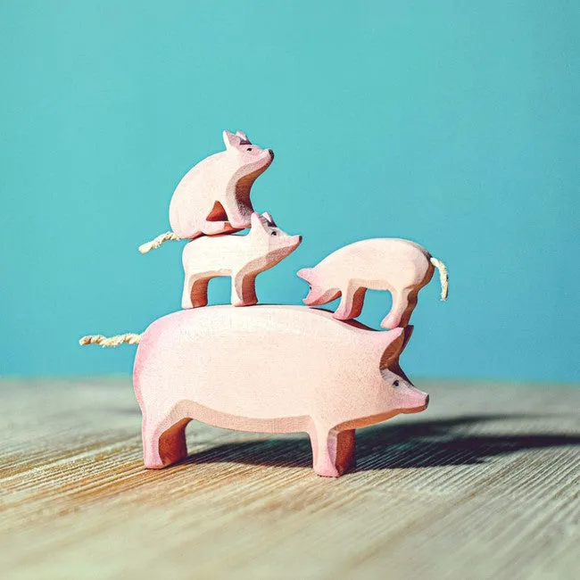 Bumbu Toys | Piglet Standing
