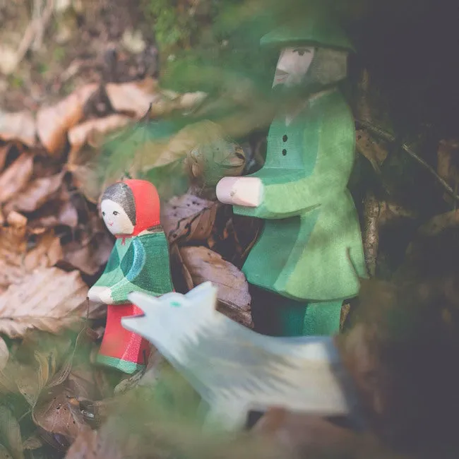 Ostheimer | People | Red Riding Hood